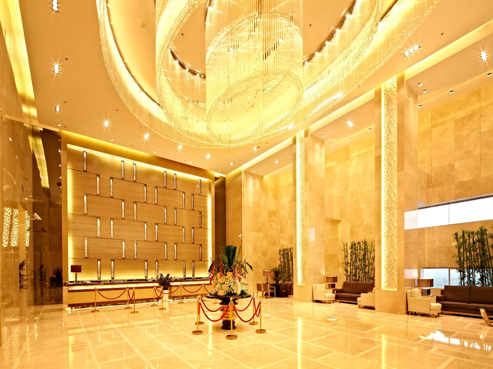 Pearl River International Hotel - Canmetro Line 11 Yijing Lu Station Canton Esterno foto