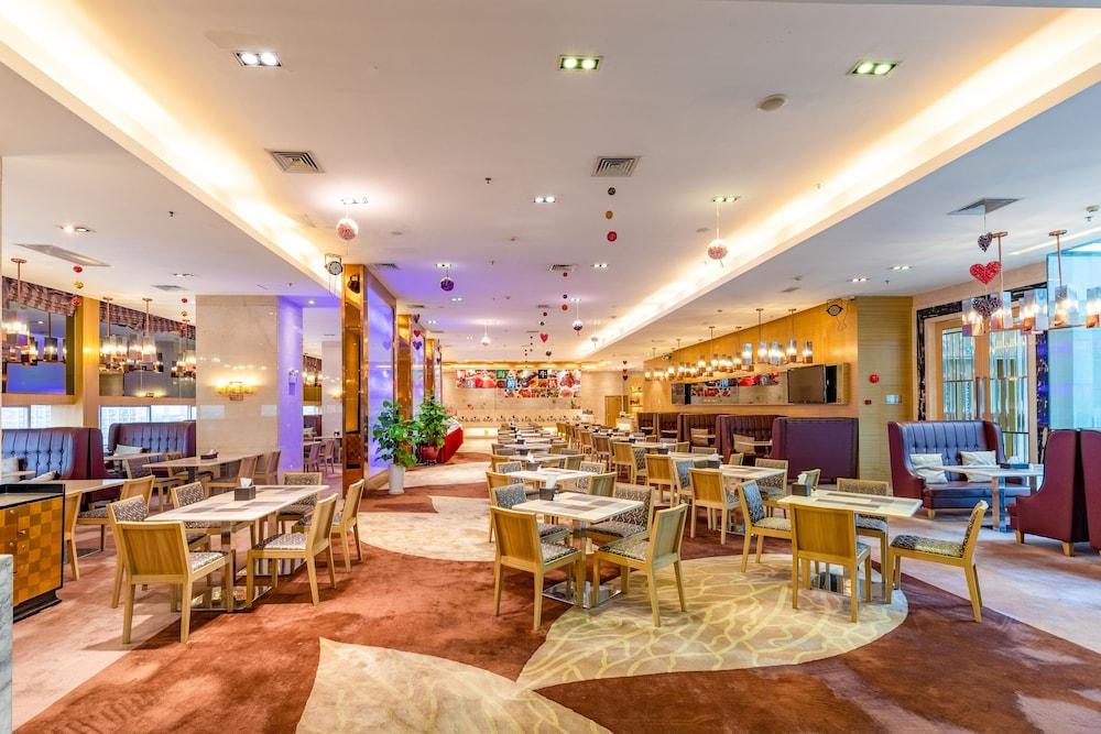 Pearl River International Hotel - Canmetro Line 11 Yijing Lu Station Canton Esterno foto