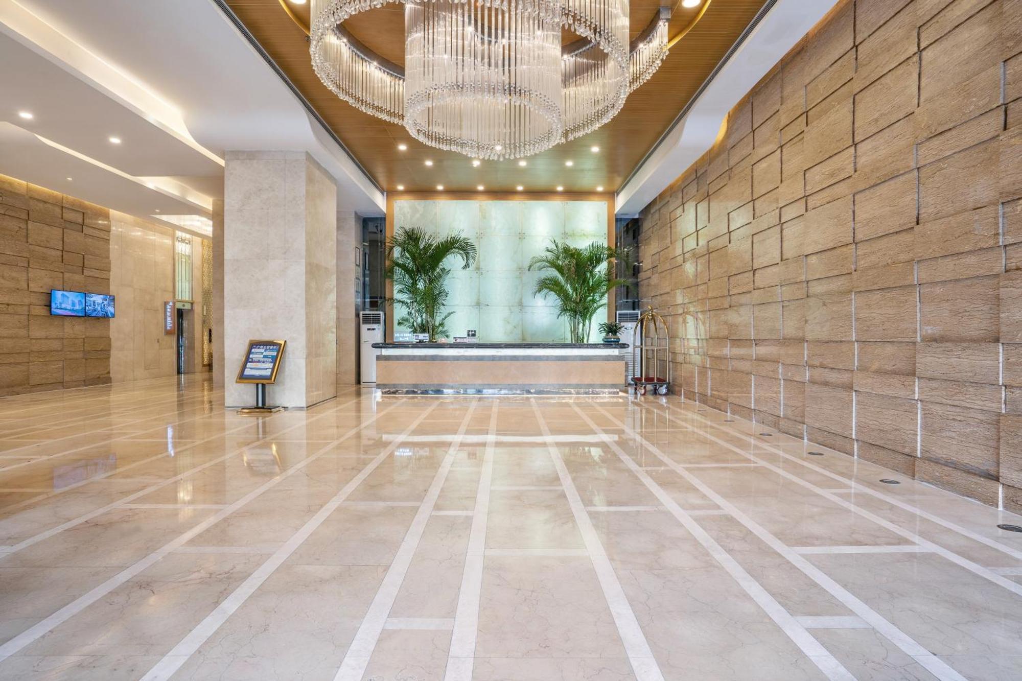 Pearl River International Hotel - Canmetro Line 11 Yijing Lu Station Canton Esterno foto