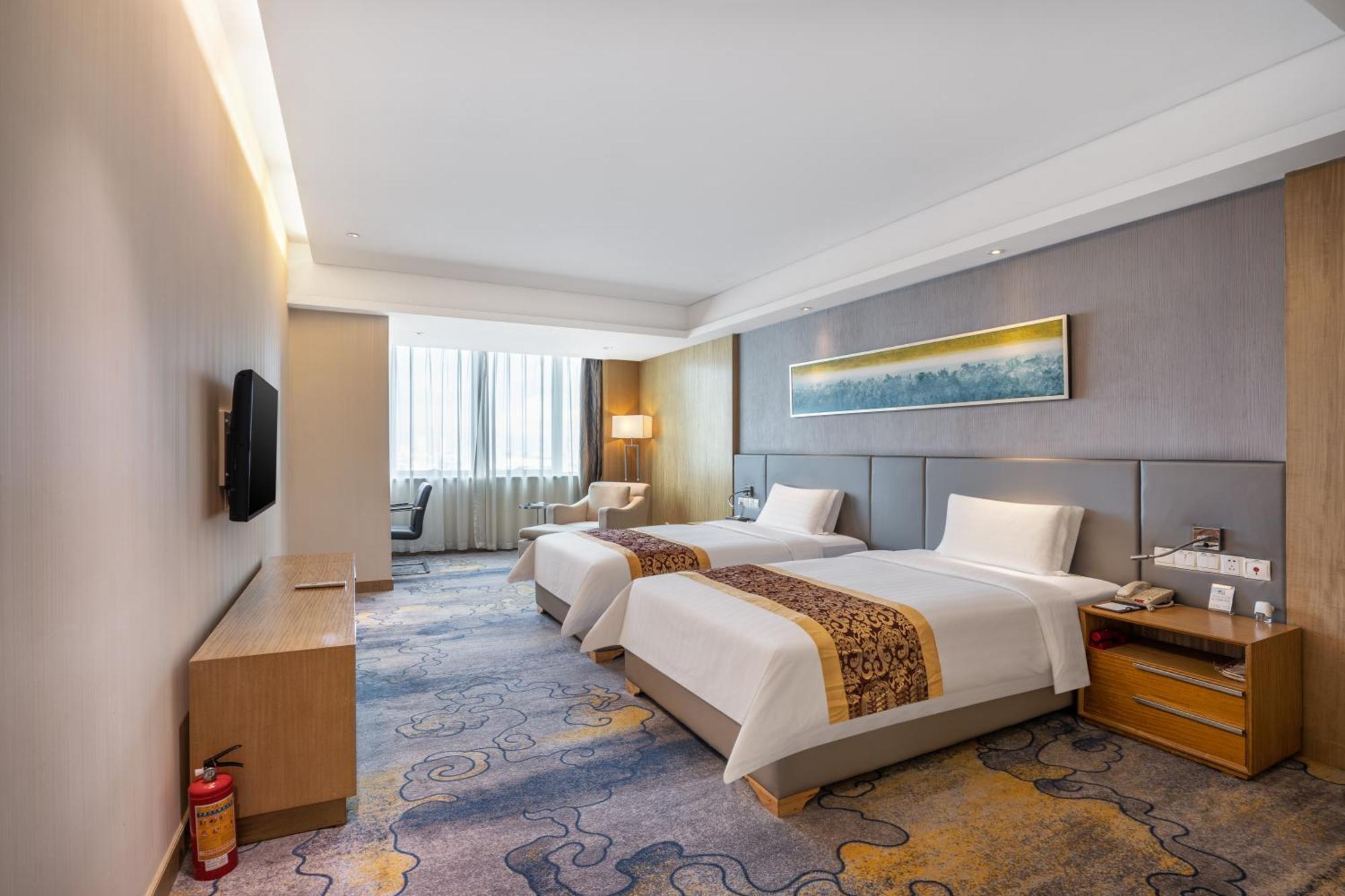 Pearl River International Hotel - Canmetro Line 11 Yijing Lu Station Canton Esterno foto